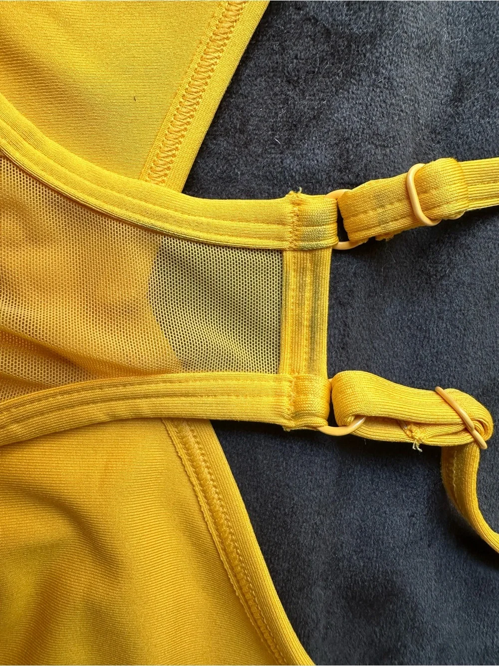 VS PINK Ultimate Sports Bra Yellow color Size S
